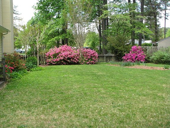 3rd image of 4770 Wakehurst Cir