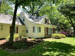 24250 Chardon Rd, Richmond Heights, OH 44143