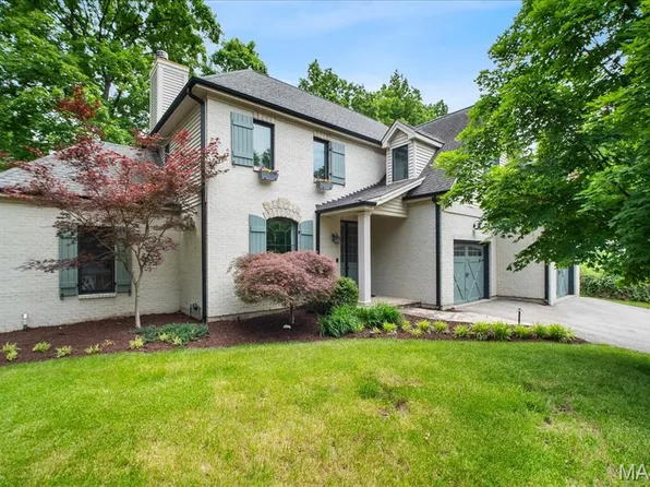 1110 Dunwoody Dr, Saint Louis, MO 63122