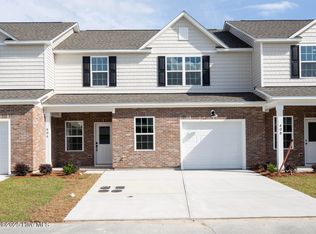 406 Triton Ln, Surf City, NC 28445