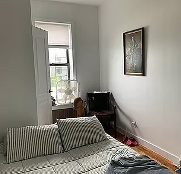 215 33rd St #23 — Photo 9