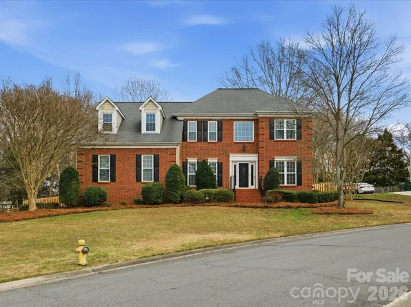 6737 Joliette Ln, Charlotte, NC 28277