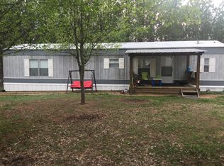 1406 Moccasin Creek Rd, Waynesboro, TN 38485