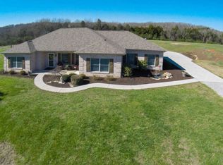 4108 Light Pink Rd, Louisville, TN 37777