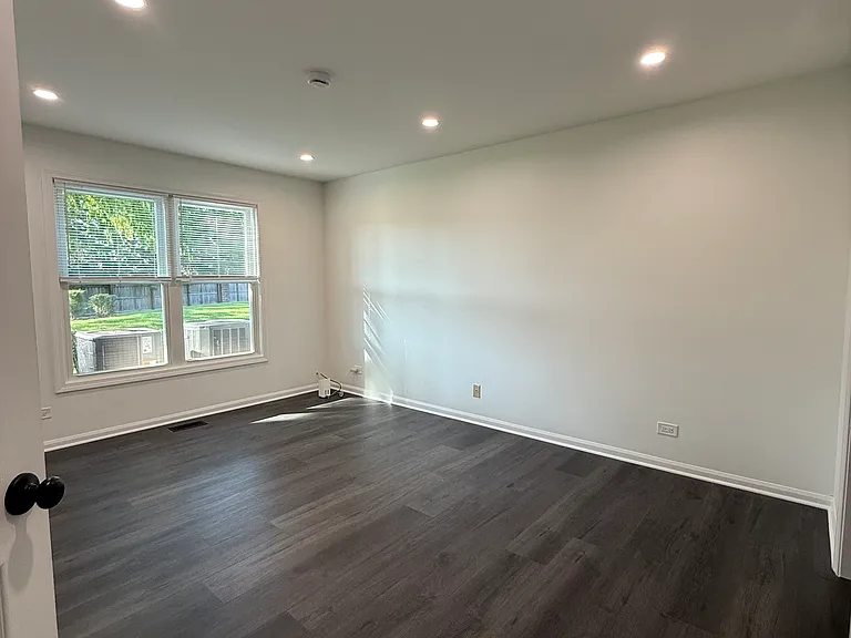 2508 Live Oak Ln — Photo 12