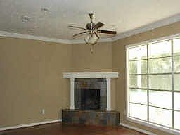 4th image of 22227 Greenbrook Dr