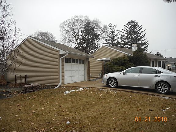 2nd image of 1836 Wicke Ave