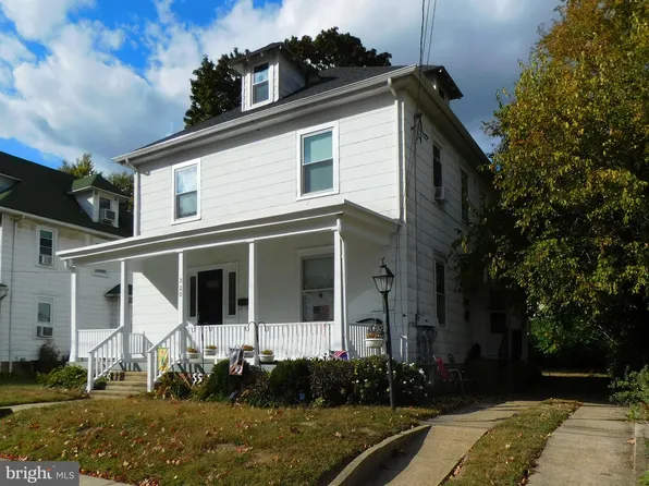 320 Walter Ave, Delanco, NJ 08075