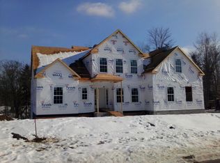 7169 Tumblebrook Dr, New Albany, OH 43054