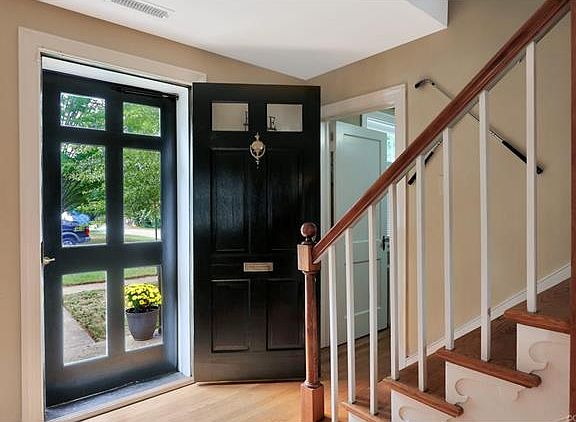 2nd image of 4620 Fitzhugh Ave