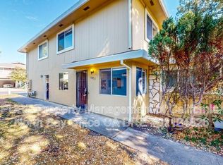 1872 Roca Ct, Santa Rosa, CA 95403