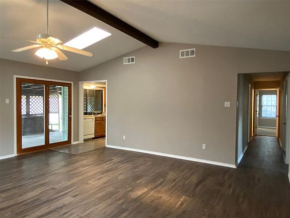 5th image of 11518 Glen Cross Dr