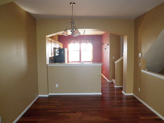 Dining Area to Kitchen