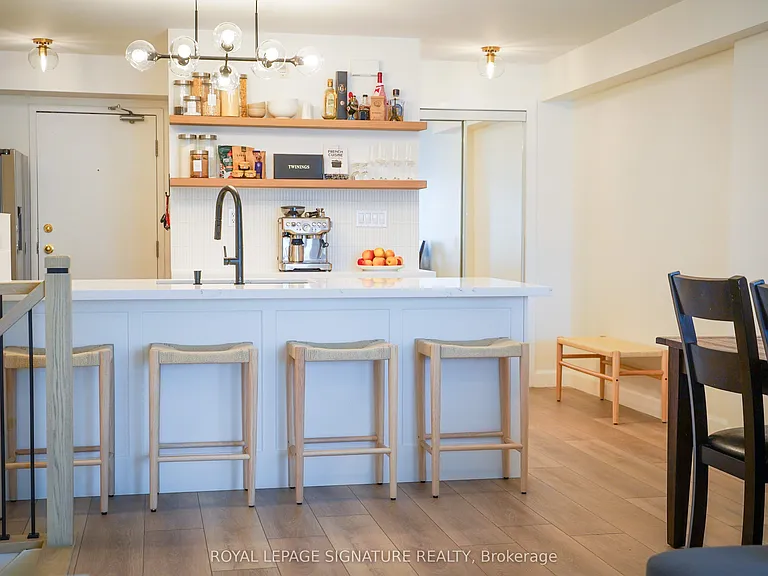 118 Finch Ave W #Townhouse 5 — Photo 16