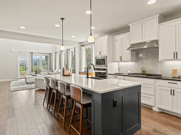 1720 Dartmoor Dr, Carrollton, TX 75010