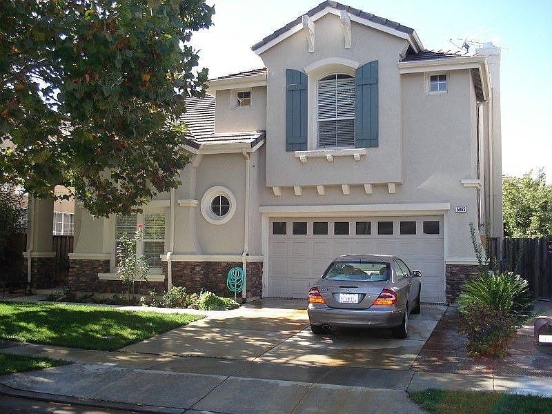 1st image of 5965 Tuliptree Dr