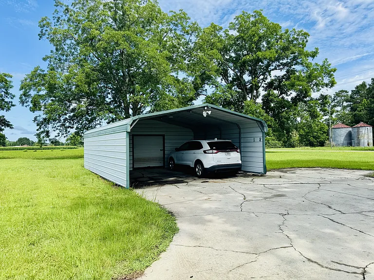 4052 Goff Rd — Photo 3