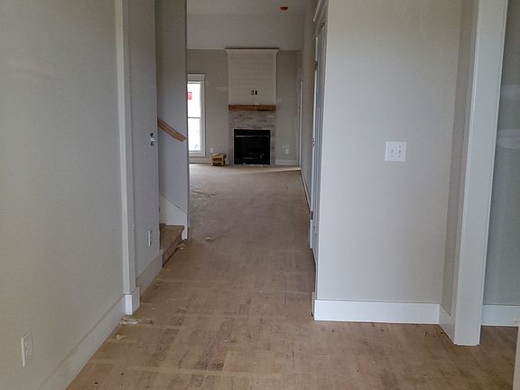 3rd image of 800 Jersey Dr Lot 28