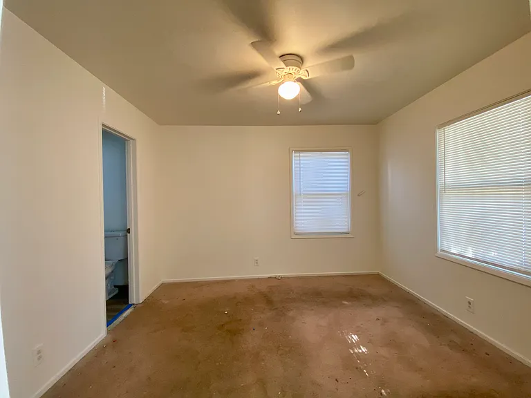 529 E Pine St — Photo 13