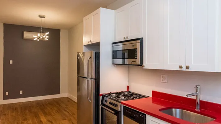 Rented by Nooklyn NYC LLC | media 22