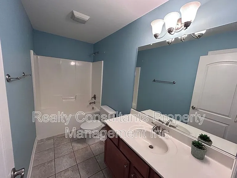 4540 Pebble Lake Dr — Photo 39