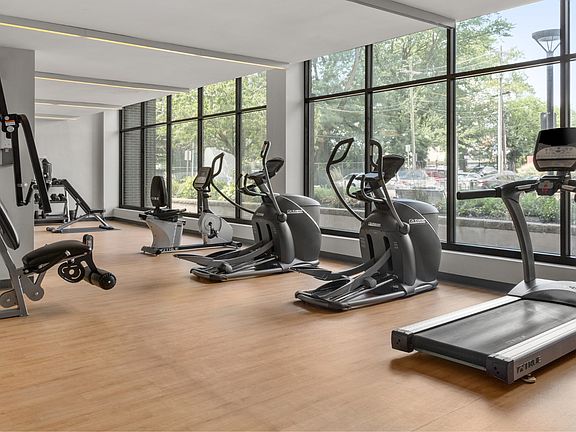 Reach your fitness goals in our state-of-the-art fitness center