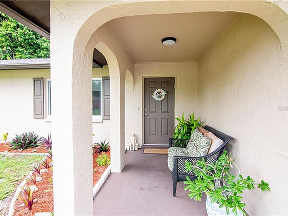 2nd image of 2844 Indianwood Dr