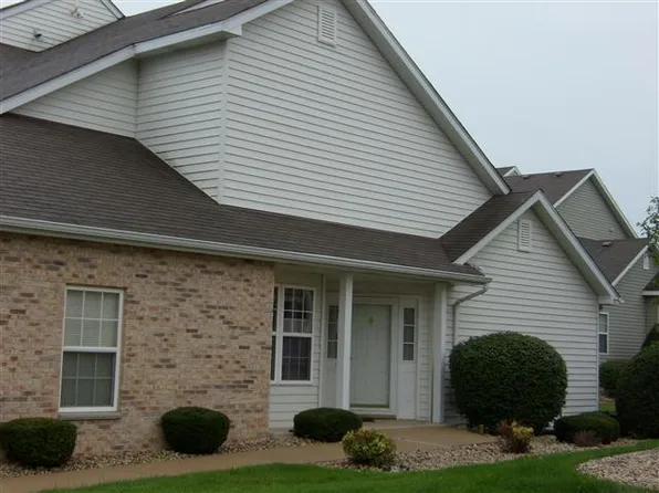 3053 24th St #5, Kenosha, WI 53144
