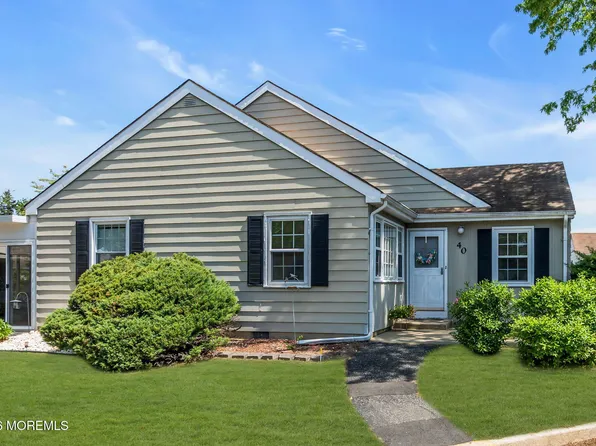 40 Dover Walk #540, Toms River, NJ 08753