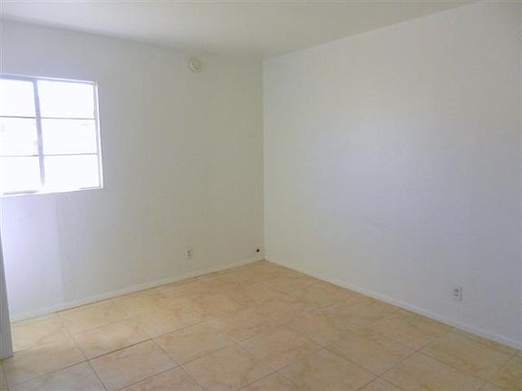 5th image of 2508 N Florida Ave
