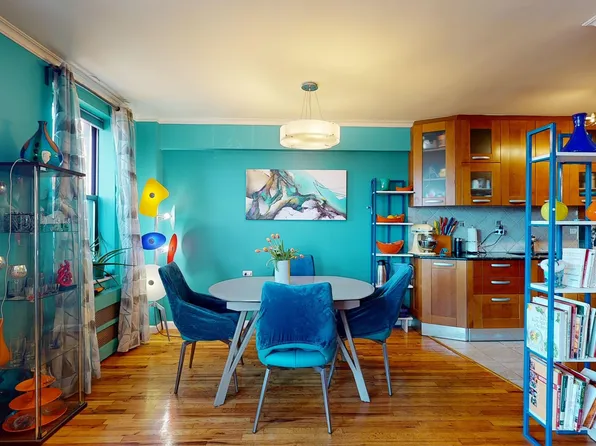 3101 Ocean Parkway image 4 of 26