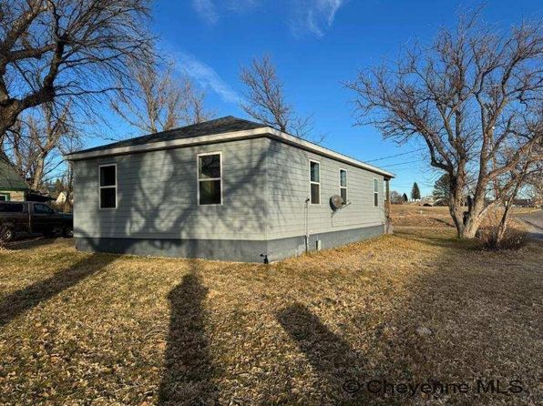 115 W Daley St, Lusk, WY 82225