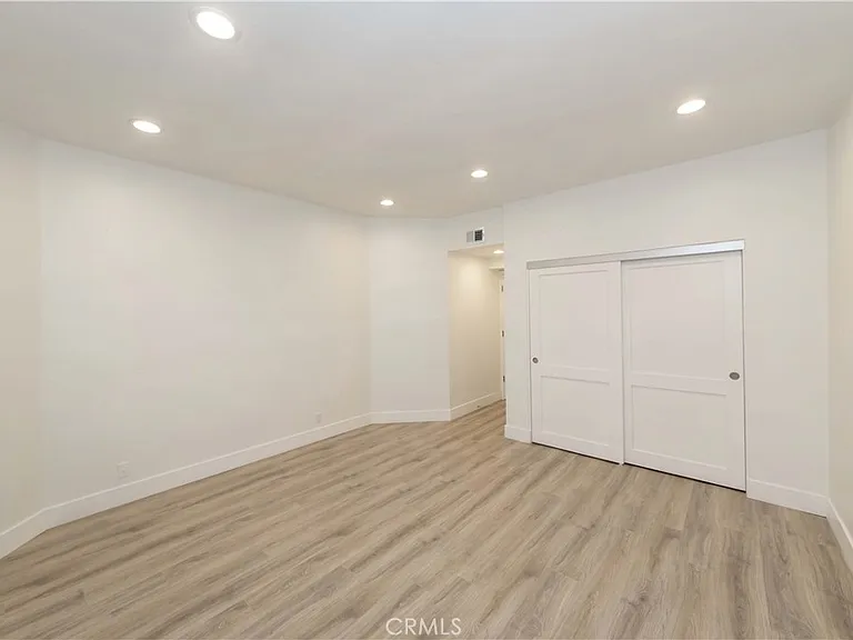 941 W Carson St #226 — Photo 11