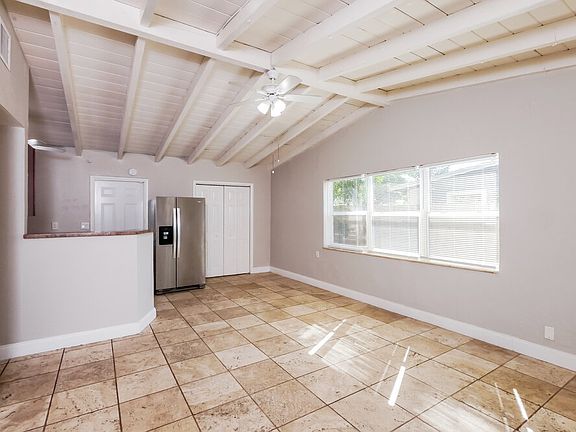 5th image of 1616 NW 16th St