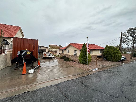 5th image of 302 Lakeview Dr