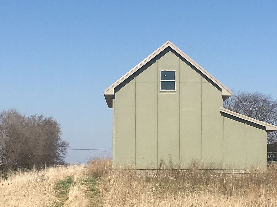 2nd image of 13199 Reitz Rd