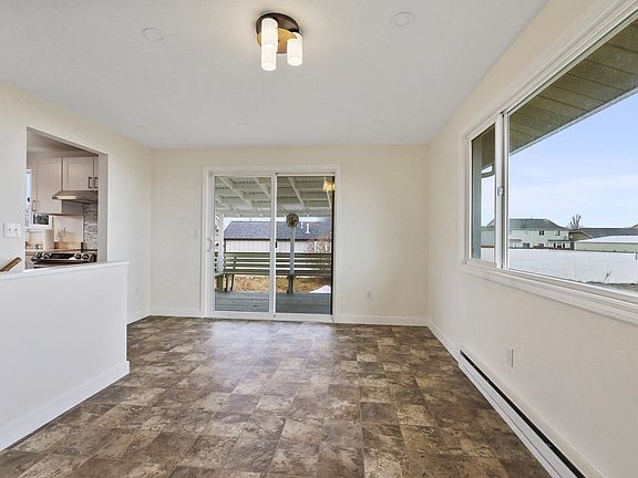 5th image of 12322 W 12th Ave