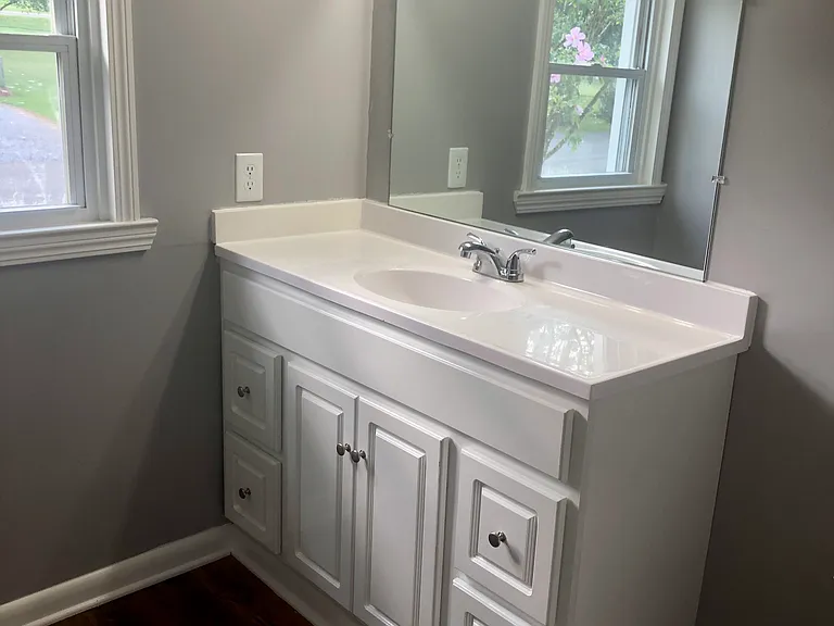 1010 C Smith St — Photo 31