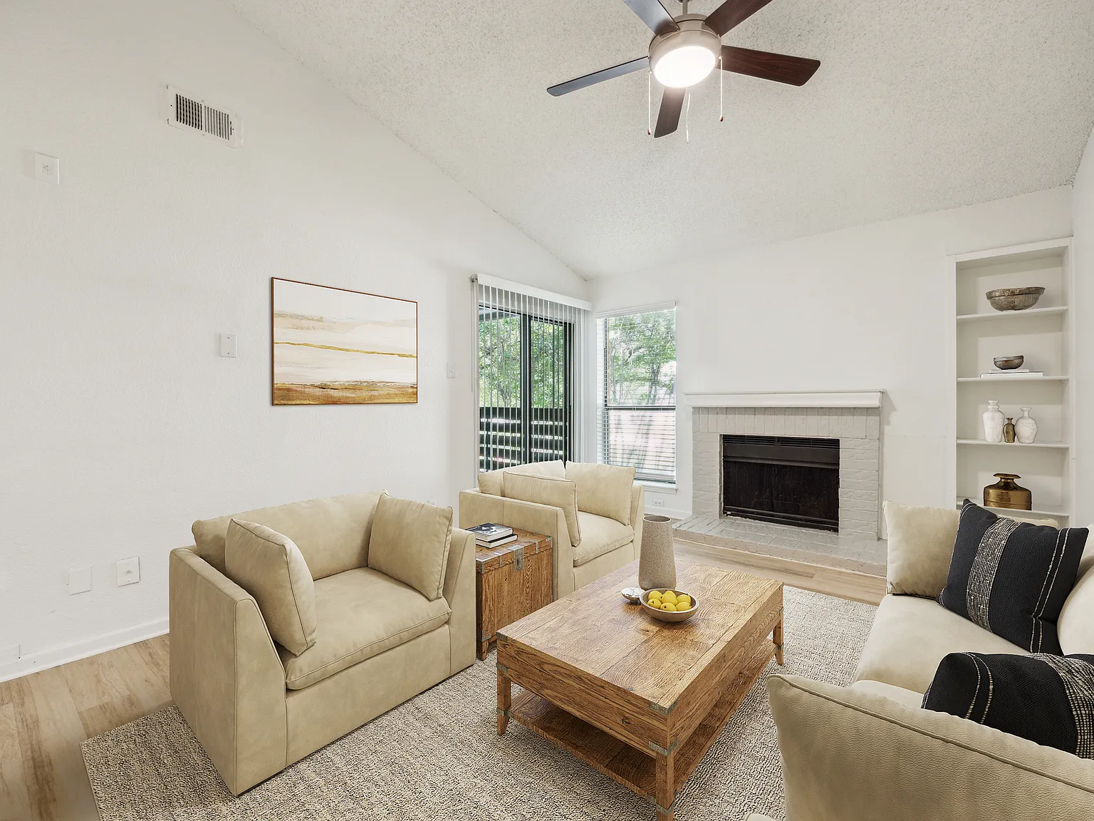 Falltree Apartments — Photo 1