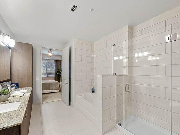 3rd image of 8292 NW 43rd St #217
