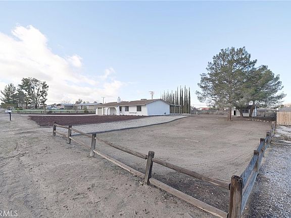 2nd image of 15650 Pohez Rd