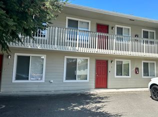 1014 23rd St APT 6, Bellingham, WA 98225