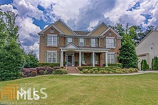 1st image of 107 Village Green Cir
