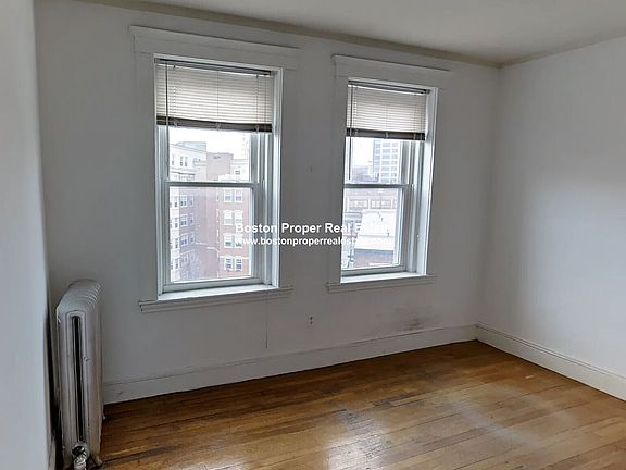 137 Park Dr. #40 Boston - Fenway Unit Photo 2