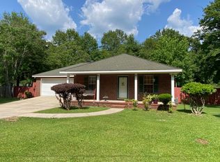 372 Leeville Rd, Petal, MS 39465
