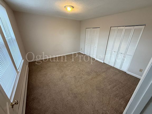 4th image of 245 Corona St APT 4