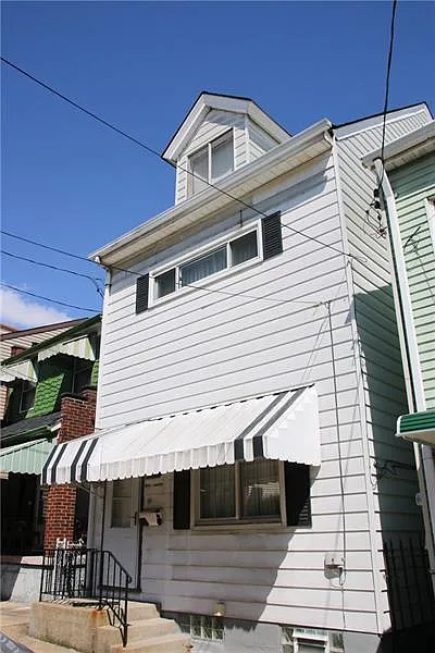 517 Edmond St photo 1