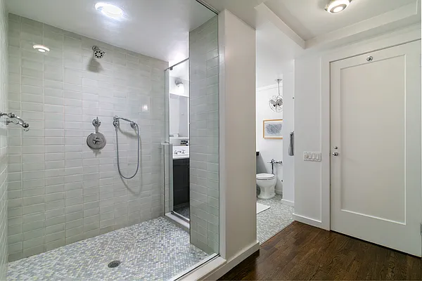 Rented by Compass | media 4