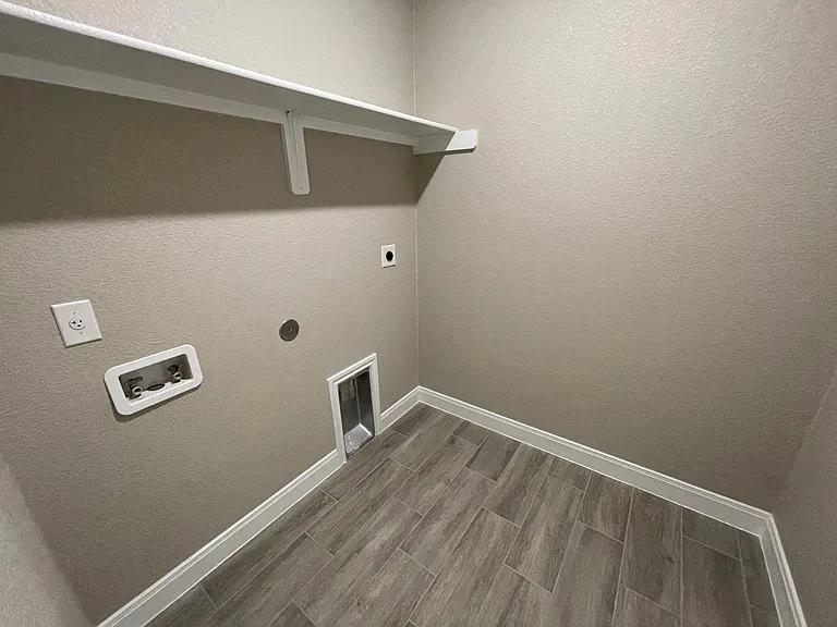 1427 Black Kettle Trl — Photo 15