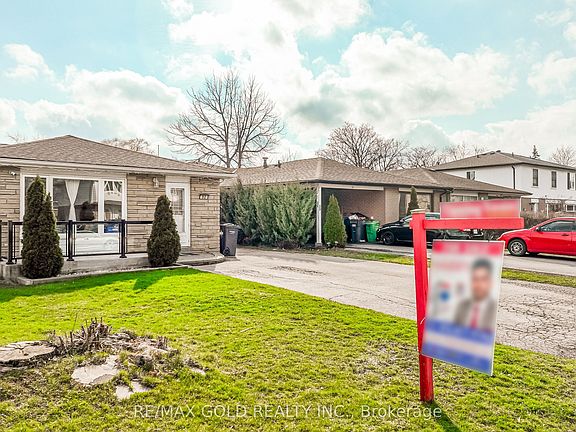 2nd image of 53 Davenport Cres